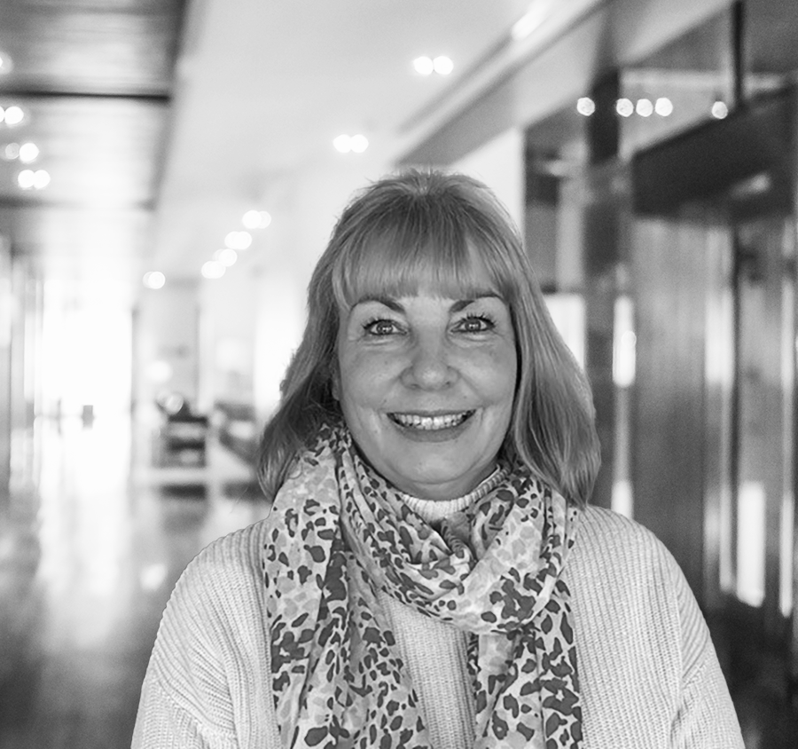 Melanie  Lavallin Mono